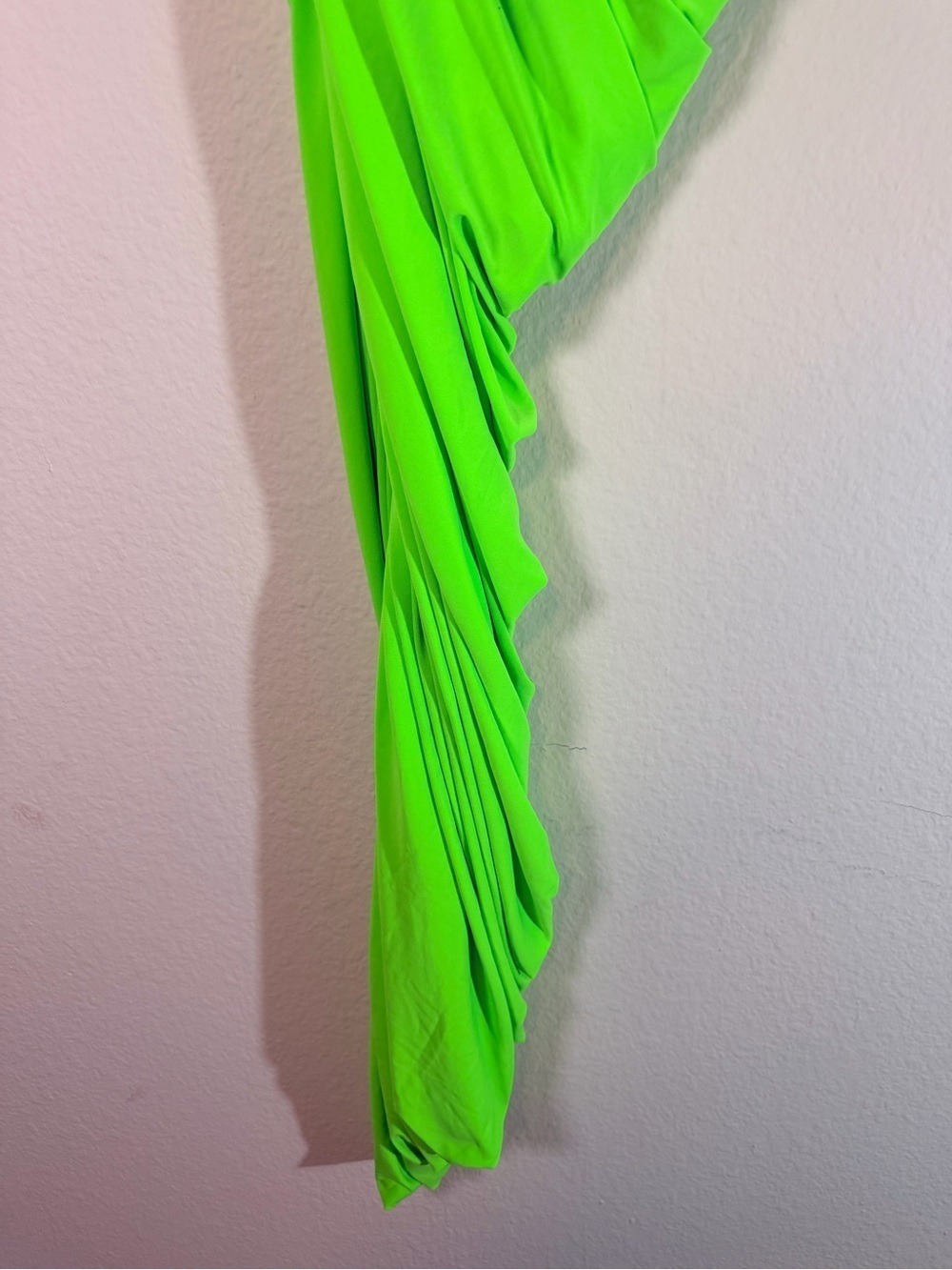 NWT Norma Kamali Diana Dress to Knee Neon Green M Asymmetrical Draped Dress - Picture 9 of 10